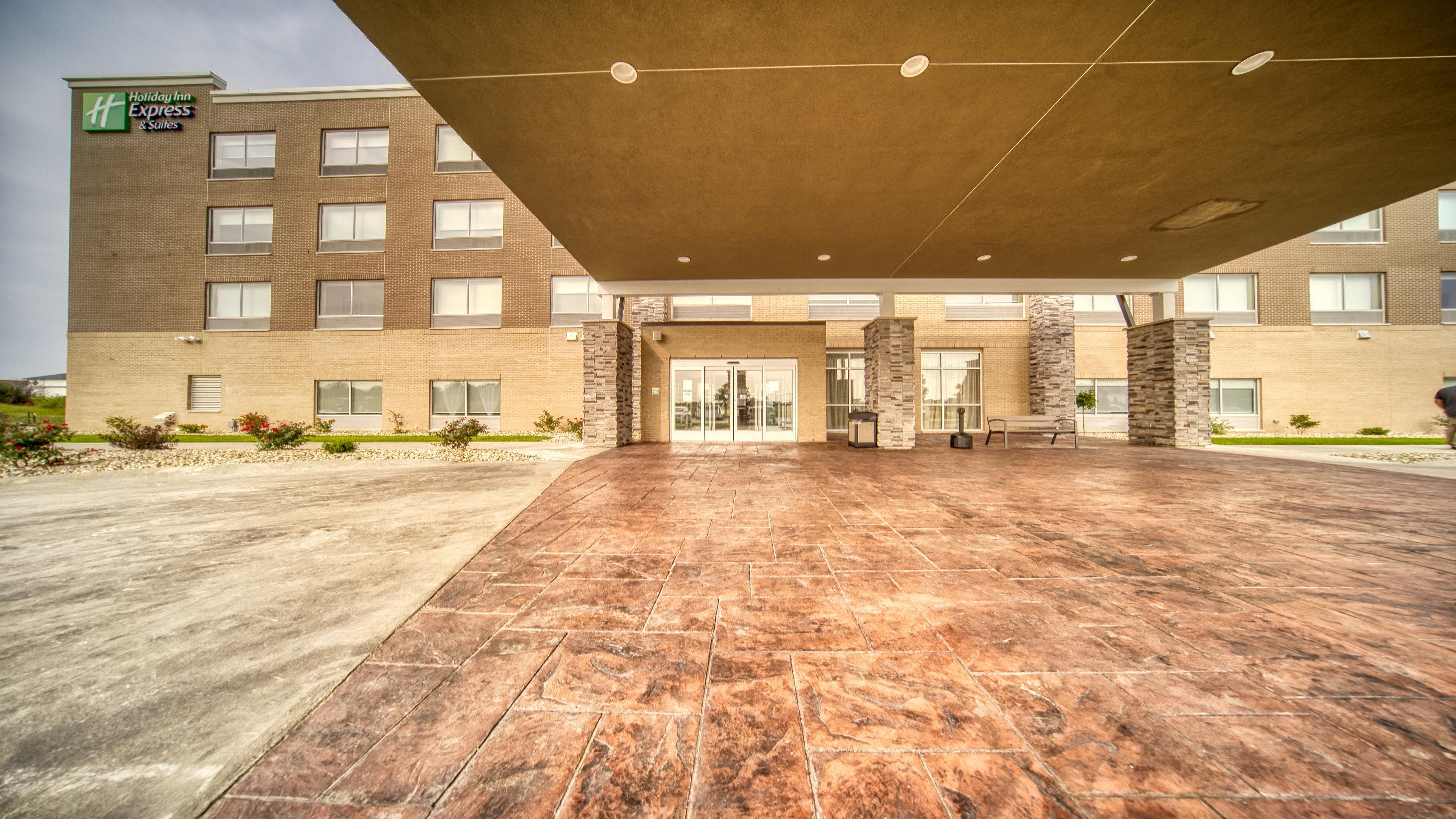 Holiday Inn Express & Suites - Kokomo South By Ihg Exterior foto